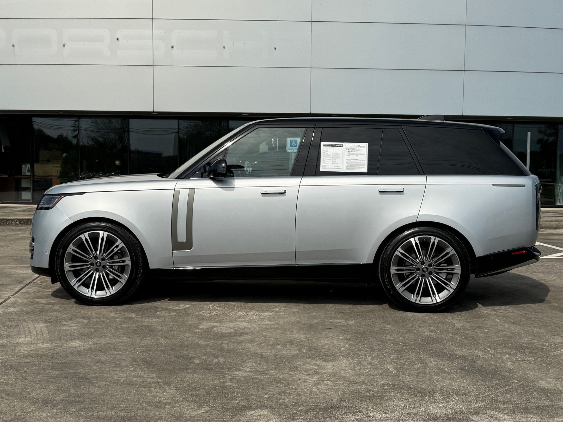 land rover range rover 2025 SALKP9FU6SA315636 image land rover range rover 2025 SALKP9FU6SA315636 image